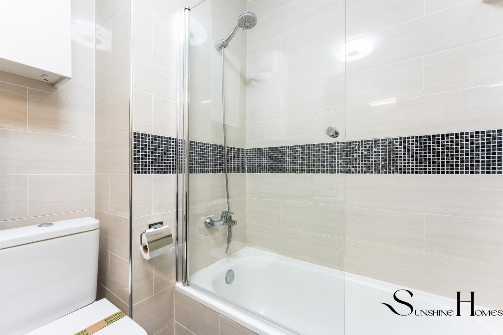 Apartment Stylish Retreat 1bed, Pool, Sleeps 3