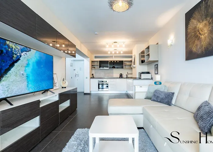 Stylish Retreat 1Bed, Pool, Sleeps 3
